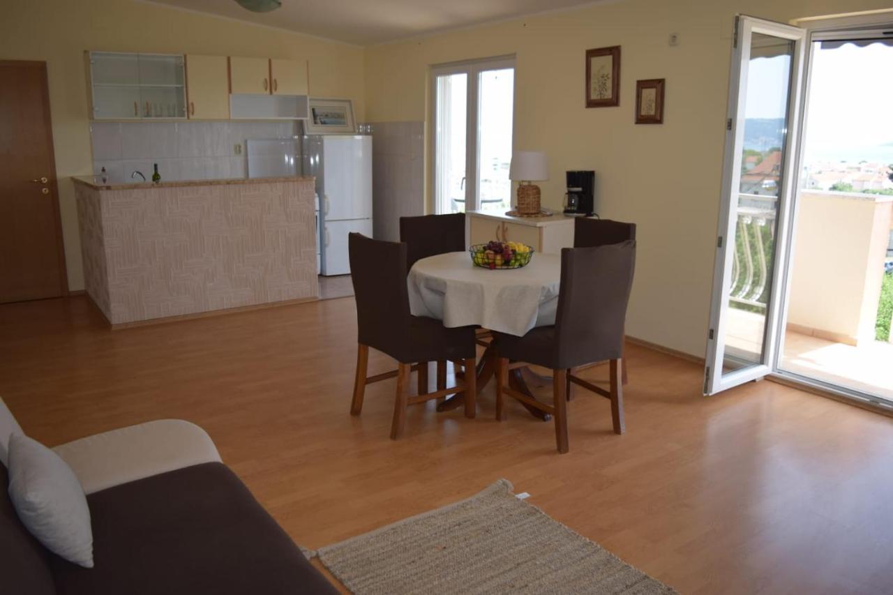 Apartments Marta Kaštel Novi Zewnętrze zdjęcie