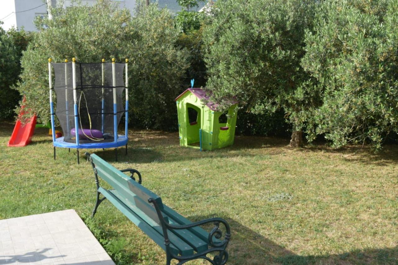 Apartments Marta Kaštel Novi Zewnętrze zdjęcie