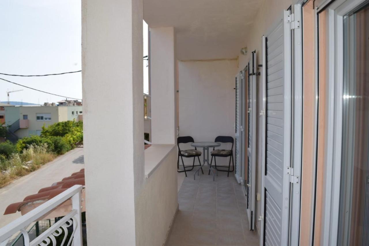 Apartments Marta Kaštel Novi Zewnętrze zdjęcie