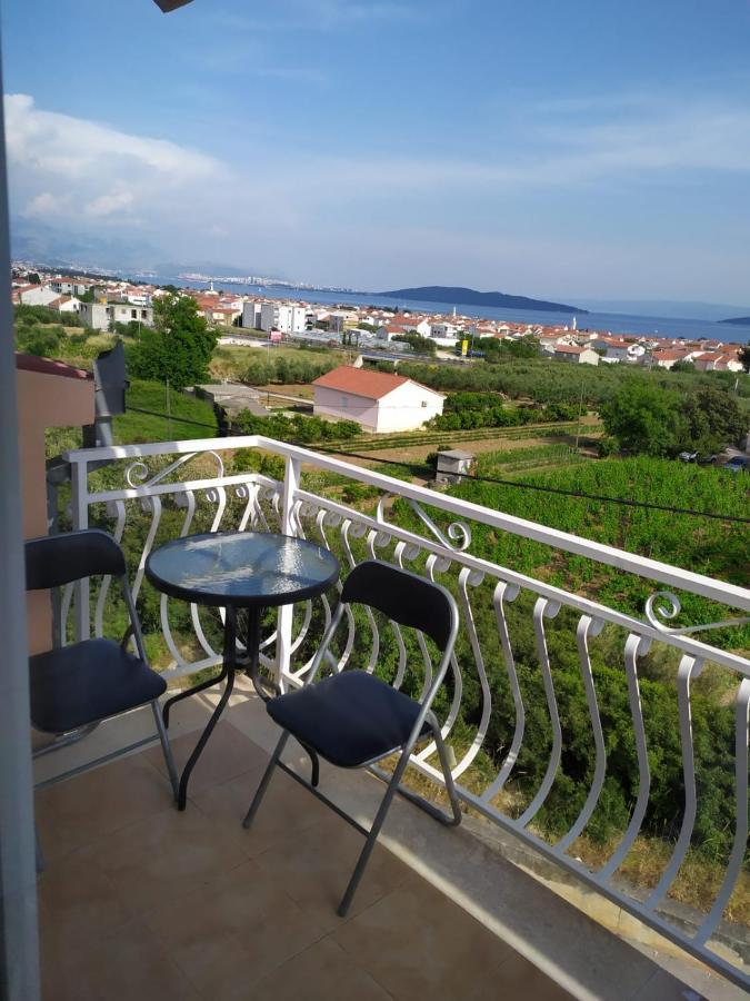 Apartments Marta Kaštel Novi Zewnętrze zdjęcie