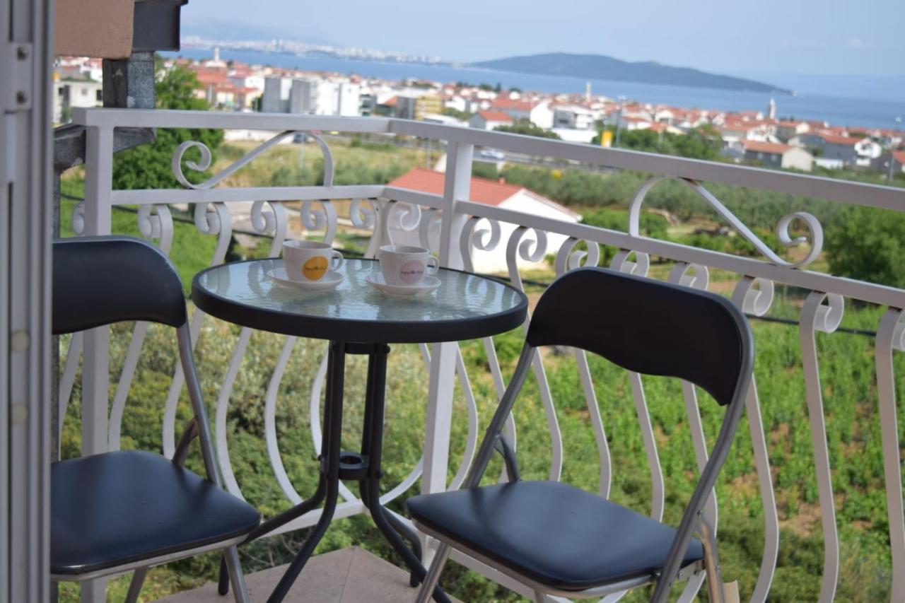 Apartments Marta Kaštel Novi Zewnętrze zdjęcie